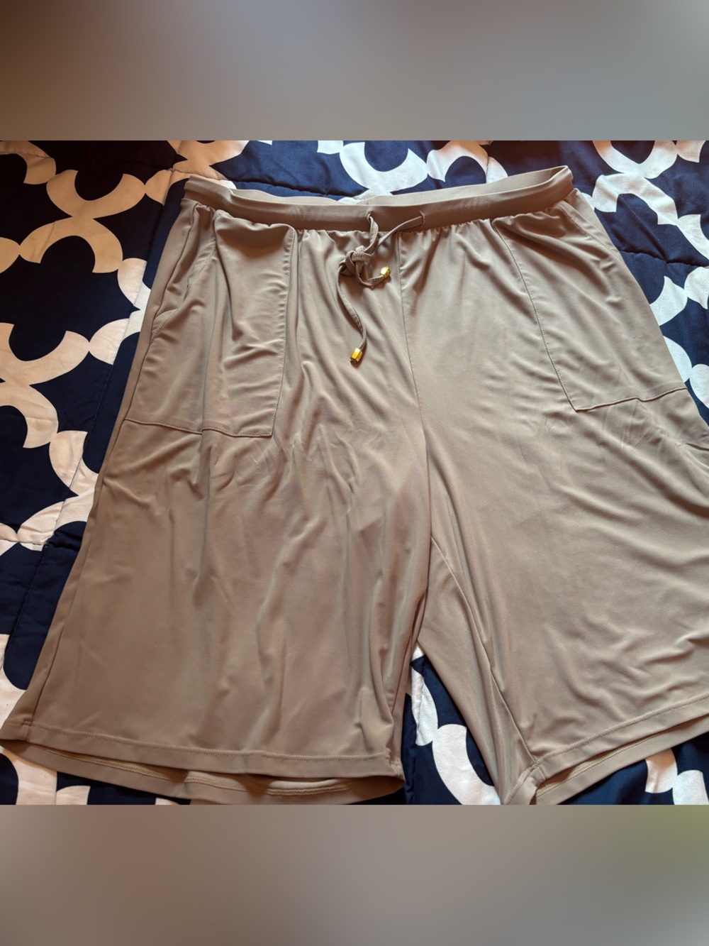 Nina Leonard Drawstring Shorts - Picture 1 of 7